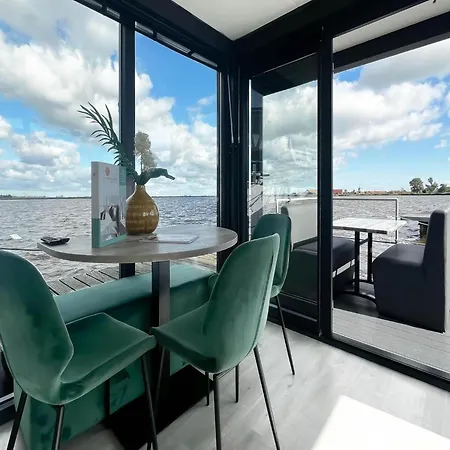 Unique Houseboat On Uitgeester * Uitgeest